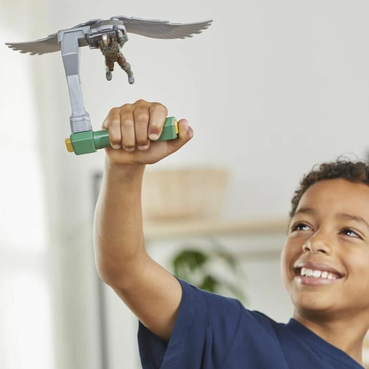Liigestega kuju Hasbro Halcón Milenario